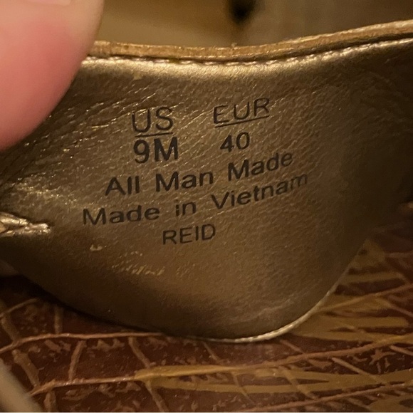 Sam Edelman | Reid Patent Leather Cork Heel Wedge Sandal - Picture 7 of 8